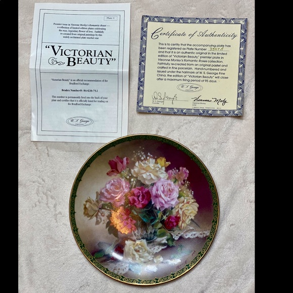 Vionne Morley’s Romantic Roses Victorian Beauty - Picture 3 of 10